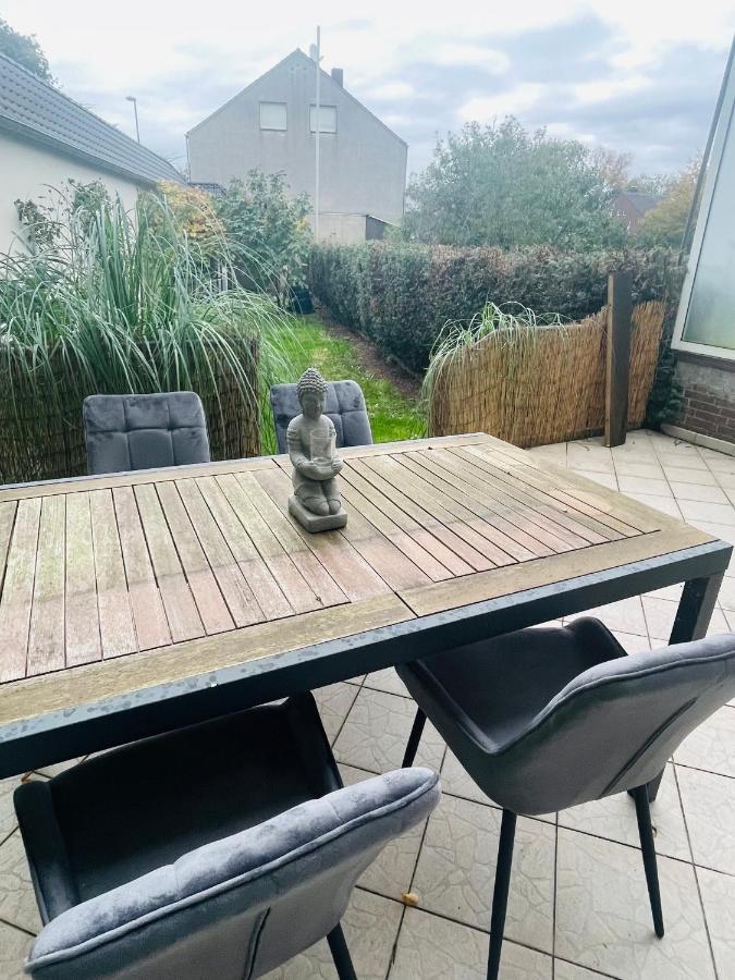Apartmán Modern * Gemuetlich * Nespresso * Terrasse * Netflix Duisburg Exteriér fotografie
